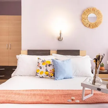 Potam'sea Bliss 4 - Front, Sun Beds & Parking Apartment *